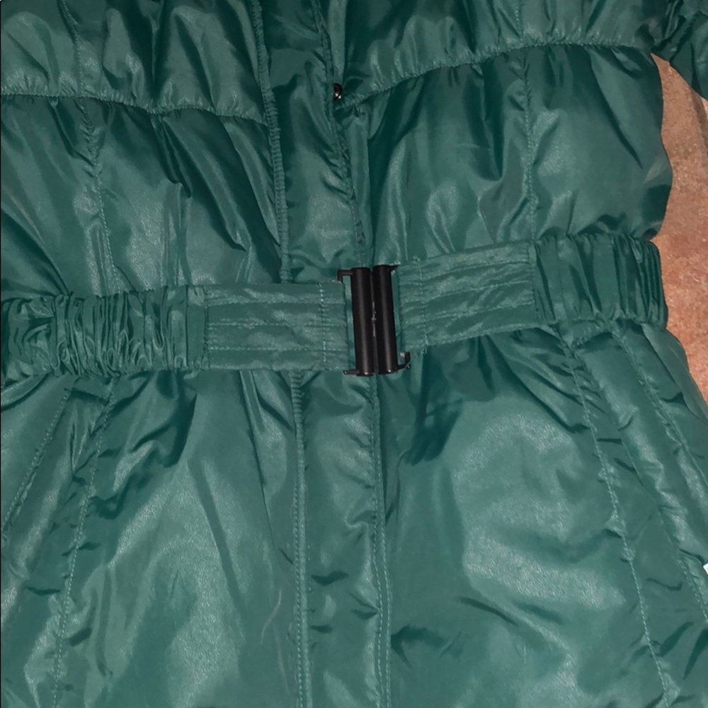WINTER COAT - Picture 2 of 7